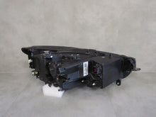 Load image into Gallery viewer, Frontscheinwerfer Seat Tarraco 5FJ941007J LED Ein Stück (Rechts oder Links)