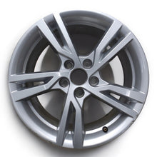 Load image into Gallery viewer, 1x Alufelge 17 Zoll 7.5&quot; 5x112 43ET Silber 8V0601025DD Audi A3 Rim Wheel