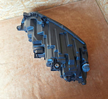 Laden Sie das Bild in den Galerie-Viewer, Frontscheinwerfer Skoda Octavia I 5E4941015 LED Links Scheinwerfer Headlight SCH9520850062jl
