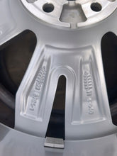 Laden Sie das Bild in den Galerie-Viewer, 1x Alufelge 19 Zoll 8.0" 5x112 45ET Glanz Grau Mg Arteon Rim Wheel FEL2008337099ug
