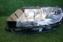 Laden Sie das Bild in den Galerie-Viewer, Frontscheinwerfer Skoda Rapid 5G1941015D Links Scheinwerfer Headlight SCH6126138243io