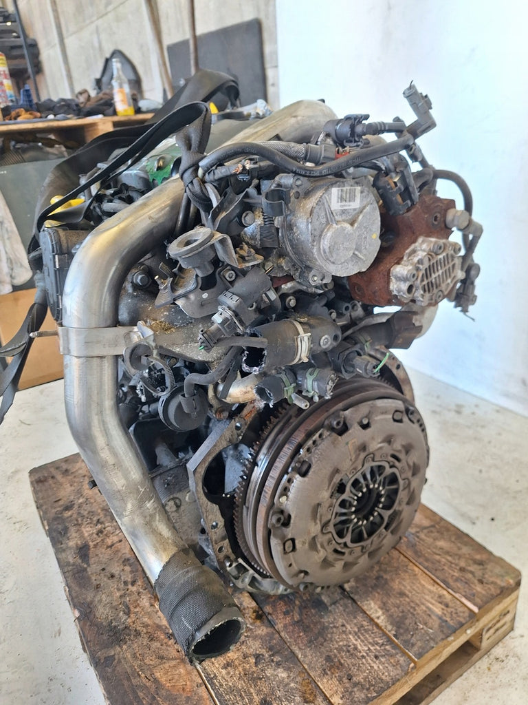 Motor Renault Laguna III M9R 2.0 DCI 185TKm Diesel Engine Unkomplett