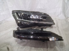 Laden Sie das Bild in den Galerie-Viewer, Frontscheinwerfer Skoda Superb III 3V1941016D Full LED Rechts Headlight