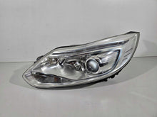 Laden Sie das Bild in den Galerie-Viewer, Frontscheinwerfer Ford Focus 103419012579 Xenon FALSE Scheinwerfer Headlight SCH1256310200bo