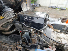 Laden Sie das Bild in den Galerie-Viewer, Motor Mercedes-Benz 904LA Diesel Engine Komplett