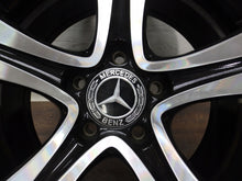 Laden Sie das Bild in den Galerie-Viewer, 4x Alufelge 17 Zoll 7.5" 5x112 40ET Glanz Silber A2134011200 Mercedes-Benz W213 FEL5636717031ia