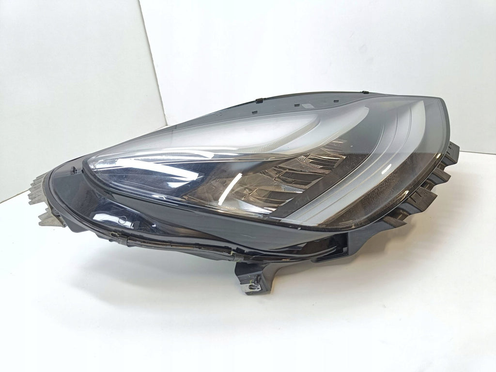 Frontscheinwerfer Tesla Model 3 1077372-10 Vorderseite Scheinwerfer Headlight