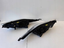 Laden Sie das Bild in den Galerie-Viewer, Frontscheinwerfer Ford Fiesta C1BB-13W030-CE C1BB-13W029-CE LED Ein Satz SCH4398343286cx