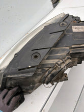 Load image into Gallery viewer, Frontscheinwerfer VW Passat 3C0941754 Xenon Rechts Scheinwerfer Headlight SCH1911585046xw