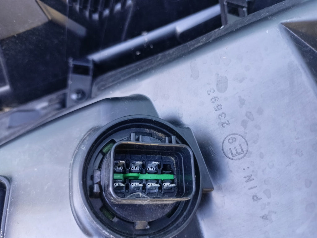 Frontscheinwerfer Hyundai Tucson 92208N7400 LED Rechts Scheinwerfer Headlight SCH6387646643cw
