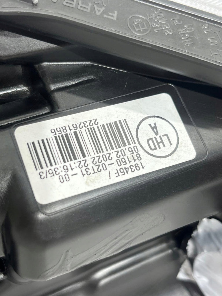 Frontscheinwerfer Toyota Corolla 81150-02T31 Links Scheinwerfer Headlight SCH5127749894gy