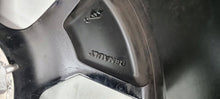 Laden Sie das Bild in den Galerie-Viewer, 1x Alufelge 18 Zoll 5x114.3 403003530R Renault Rim Wheel FEL9369388348fj
