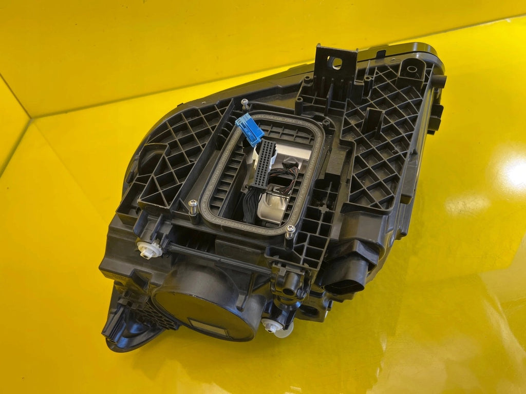 Frontscheinwerfer Mercedes-Benz W247 A2479061404 LED Rechts Headlight SCH6269624095wb