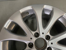 Laden Sie das Bild in den Galerie-Viewer, 1x Alufelge 17 Zoll 7.5" 5x112 40ET A213401000 Mercedes-Benz W213 Rim Wheel FEL6973599495at