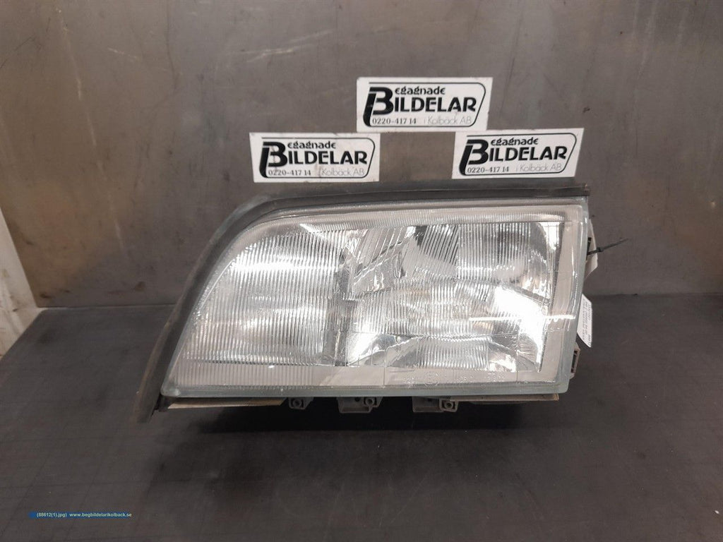 Frontscheinwerfer Mercedes-Benz W202 A2028201161 Links Scheinwerfer Headlight SCH9245931759eg