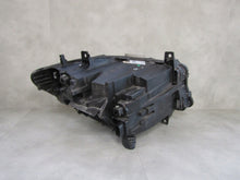Laden Sie das Bild in den Galerie-Viewer, Frontscheinwerfer Mercedes-Benz Sprinter A9109065700 LED Links Headlight SCH7111374395on