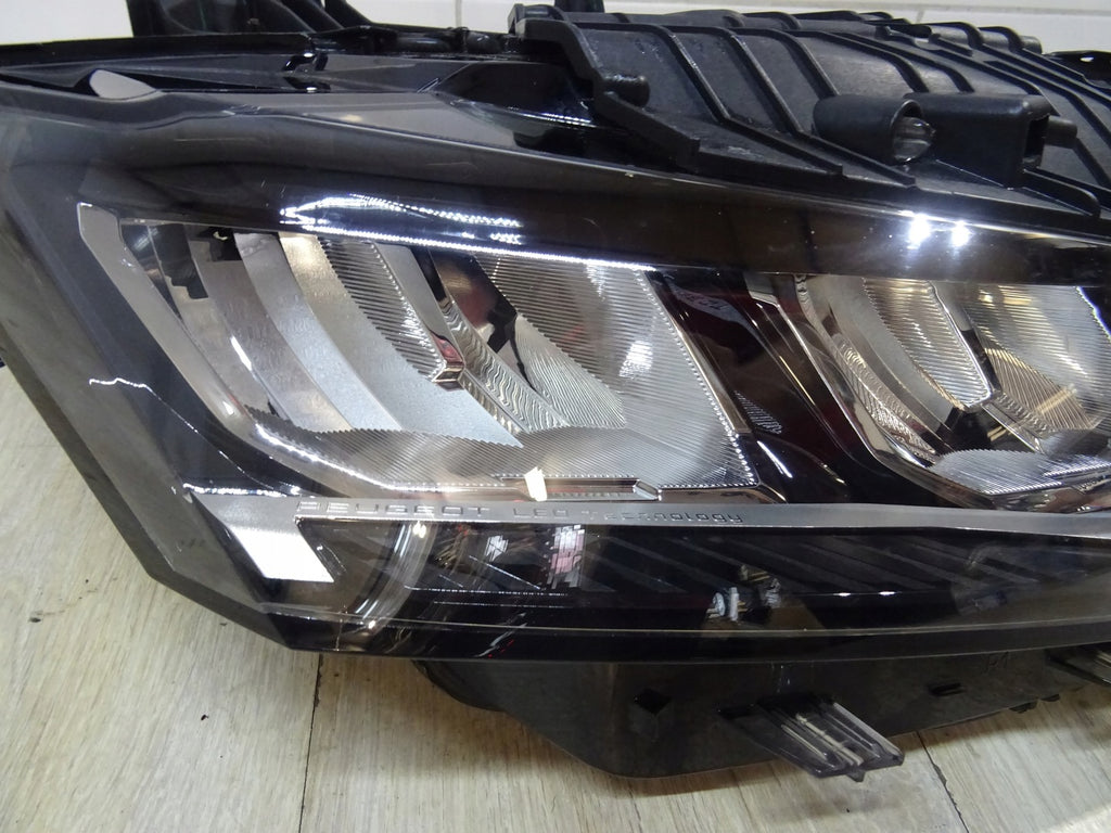 Frontscheinwerfer Peugeot 308 98491162 Rechts Scheinwerfer Headlight