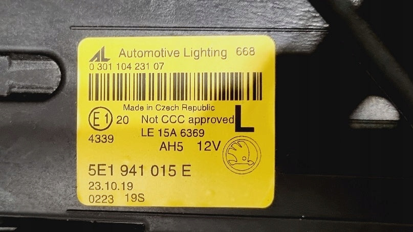 Frontscheinwerfer Skoda Octavia III 5E1941015E Links Scheinwerfer Headlight SCH5323827092hk
