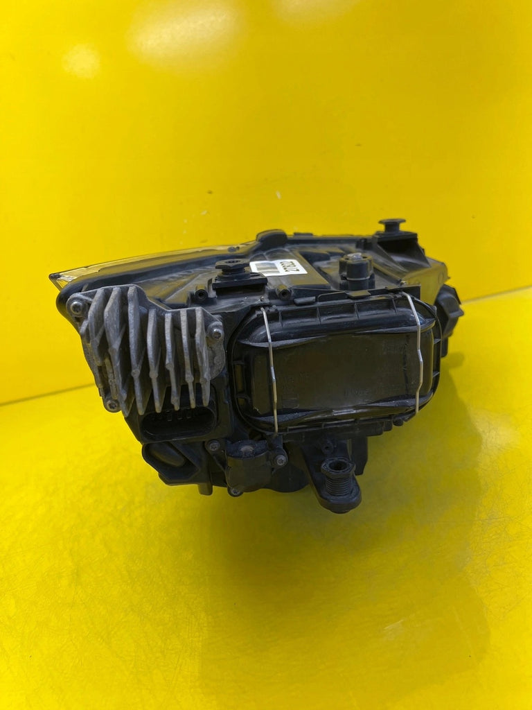 Frontscheinwerfer Seat Leon 5F1941007B LED Ein Stück (Rechts oder Links)