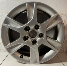 Laden Sie das Bild in den Galerie-Viewer, 1x Alufelge 16 Zoll 6.5" 5x112 8P0601025AN Audi A3 Rim Wheel FEL6712143101vt