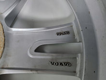 Laden Sie das Bild in den Galerie-Viewer, 1x Alufelge 18 Zoll 7.5&quot; 5x108 50,5ET 31362866 Volvo Xc60 Rim Wheel