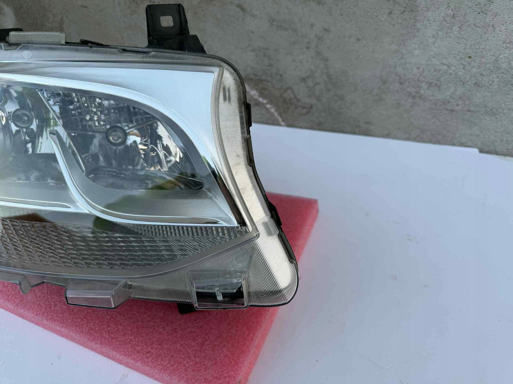 Frontscheinwerfer Mercedes-Benz Sprinter A9109060100 Rechts Headlight SCH1246298289sx
