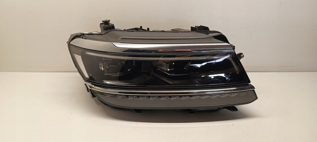 Frontscheinwerfer VW Tiguan 5NN941082C LED Rechts Scheinwerfer Headlight