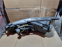 Laden Sie das Bild in den Galerie-Viewer, Frontscheinwerfer Mazda 6 Gh Xenon Rechts Scheinwerfer Headlight SCH2107296984xv