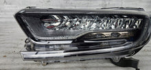 Load image into Gallery viewer, Frontscheinwerfer Honda Cr-V V W3913 LED FALSE Scheinwerfer Headlight SCH1738484931rl