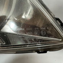 Laden Sie das Bild in den Galerie-Viewer, Frontscheinwerfer Honda Cr-V Xenon Links Scheinwerfer Headlight SCH7324026165pc