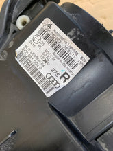 Laden Sie das Bild in den Galerie-Viewer, Frontscheinwerfer Audi A4 8K0941004P Rechts Scheinwerfer Headlight