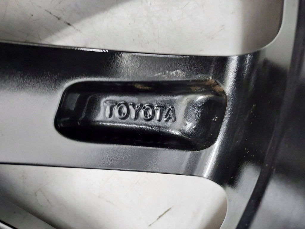 1x Alufelge 17 Zoll Toyota Corolla Rim Wheel