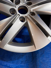 Load image into Gallery viewer, 1x Alufelge 16 Zoll 7.0" 5x100 5H0601025 VW Golf Viii Rim Wheel FEL6787024119sm