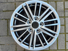 Load image into Gallery viewer, 1x Alufelge 16 Zoll 6.5" 5x114.3 45ET Glanz 4261AYY040 Toyota Corolla Rim Wheel FEL6002902443nz