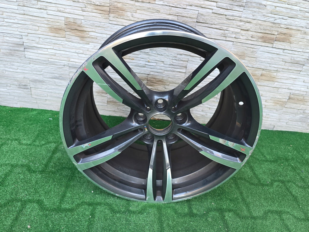1x Alufelge 19 Zoll 10.0" 5x120 2284756 BMW F87 F80 F82 Rim Wheel FEL6211206084lr