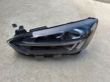 Laden Sie das Bild in den Galerie-Viewer, Frontscheinwerfer Ford Focus MX7B-13E015-EB LED Links Scheinwerfer Headlight SCH3009949983al