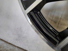 Laden Sie das Bild in den Galerie-Viewer, 1x Alufelge 19 Zoll 8.0" 5x114.3 30ET Glanz Schwarz 403003092R Renault I FEL4834924275oj