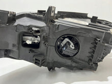 Laden Sie das Bild in den Galerie-Viewer, Frontscheinwerfer BMW F30 9883508-01 LED Rechts Scheinwerfer Headlight SCH5527415902xe