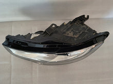 Laden Sie das Bild in den Galerie-Viewer, Frontscheinwerfer Audi A6 4G0941031 Xenon Links Scheinwerfer Headlight SCH7151229179xs