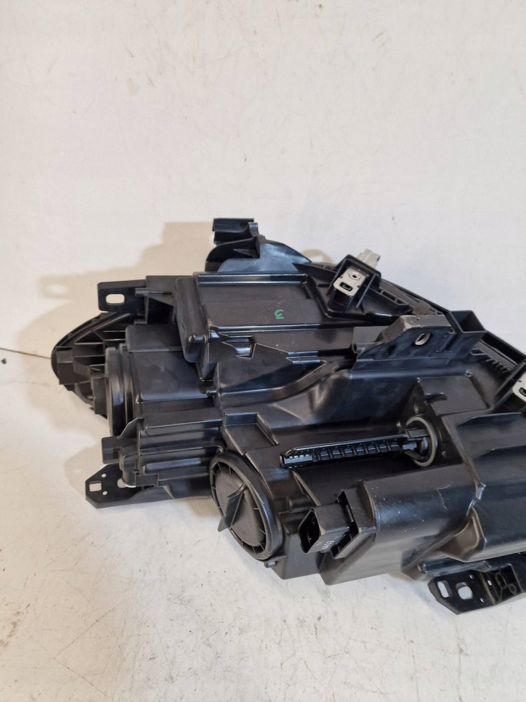 Frontscheinwerfer Mercedes-Benz W246 A2468205461 LED Rechts Headlight SCH4633116471ui