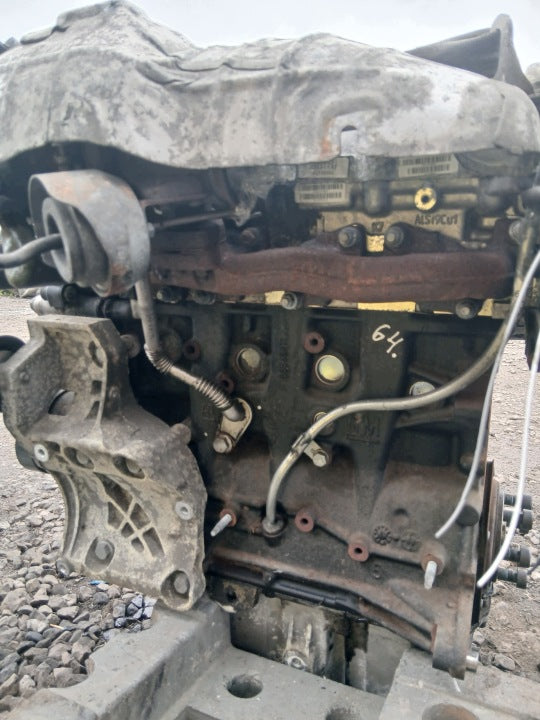 Motor Opel Insignia A A20DT 2.0 CDTI 130PS 96kW 221TKm 2012 Diesel Komplett MOT9436020266gf