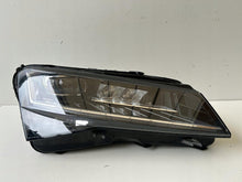 Laden Sie das Bild in den Galerie-Viewer, Frontscheinwerfer Skoda Superb III 3V1941016E Full LED Rechts Headlight