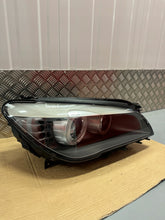Load image into Gallery viewer, Frontscheinwerfer BMW F01 F02 7182138 Xenon Rechts Scheinwerfer Headlight SCH3080385076py