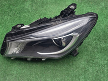 Laden Sie das Bild in den Galerie-Viewer, Frontscheinwerfer Mercedes-Benz Cla A1179065100 Links Scheinwerfer Headlight SCH9759060637ve