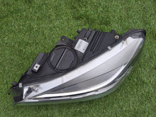 Laden Sie das Bild in den Galerie-Viewer, Frontscheinwerfer BMW 2 F45 7472213-01 LED Links Scheinwerfer Headlight SCH6151243596on