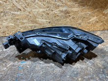 Laden Sie das Bild in den Galerie-Viewer, Frontscheinwerfer Mazda 6 Gj GRF5-51030 Rechts Scheinwerfer Headlight SCH7877785901xa