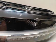 Load image into Gallery viewer, Frontscheinwerfer VW Touran 5TB941082D LED Rechts Scheinwerfer Headlight