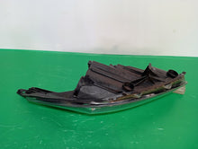 Laden Sie das Bild in den Galerie-Viewer, Frontscheinwerfer Ford Fiesta I Links Scheinwerfer Headlight SCH9515307946pt