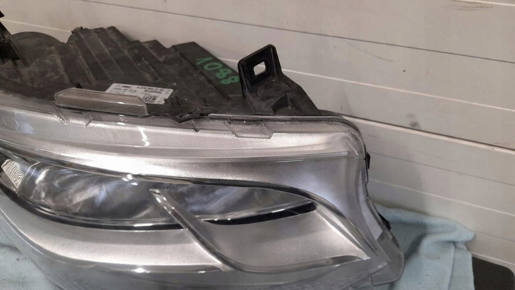 Frontscheinwerfer Mercedes-Benz Sprinter BA9109060100 Rechts Headlight SCH8118126785te