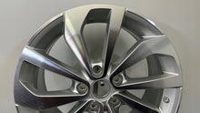 Load image into Gallery viewer, 1x Alufelge 17 Zoll 7.0" 5x112 45ET Glanz Silber 2GA601025AC VW T-Roc Rim Wheel FEL4983111678de